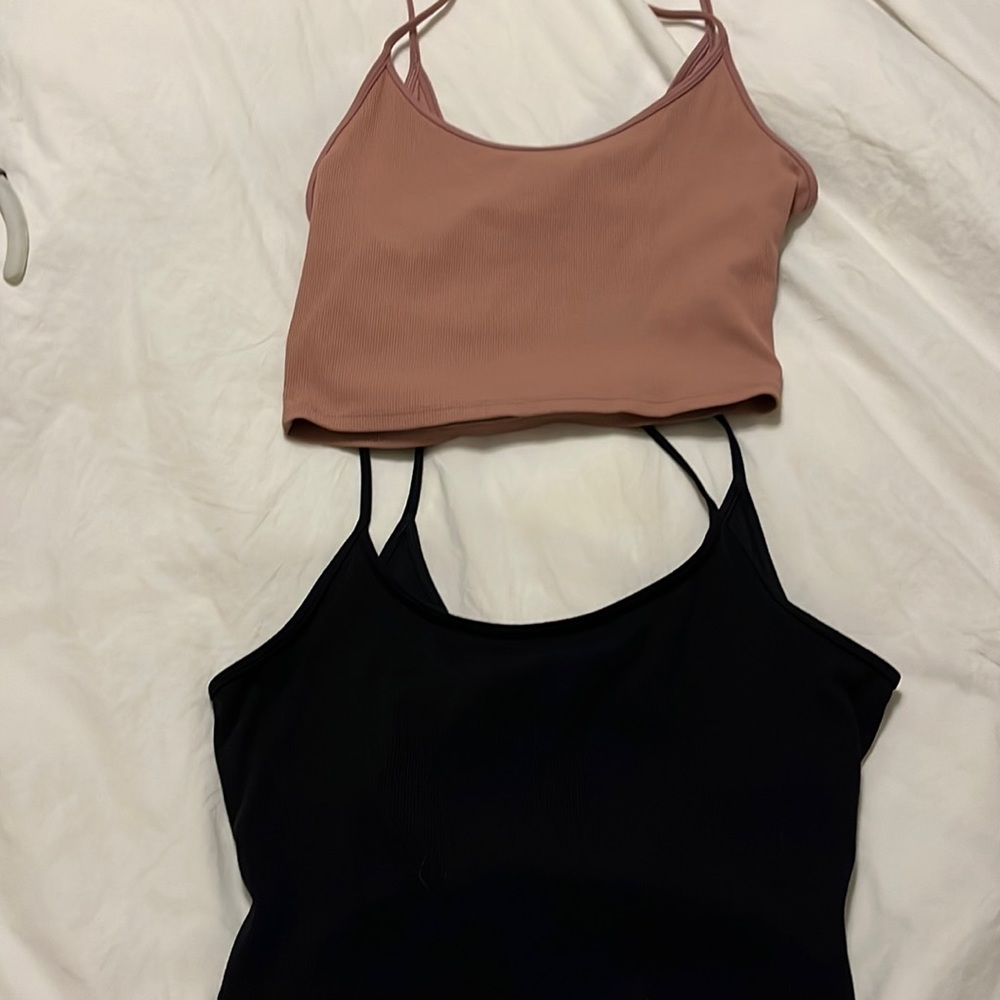 Athleta twist back crop tops size small